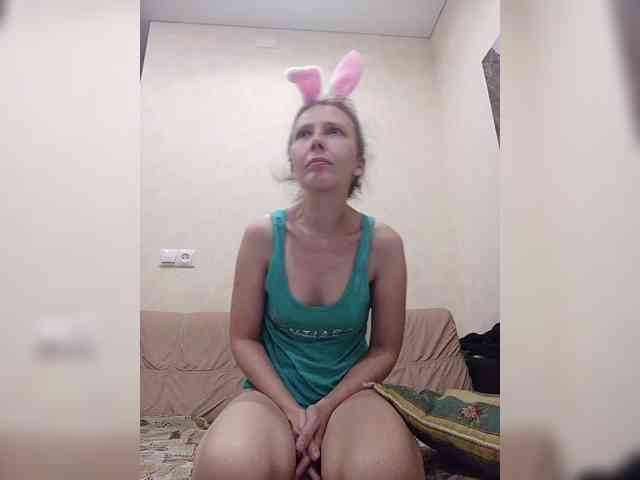 -Queen-Margo- webcam