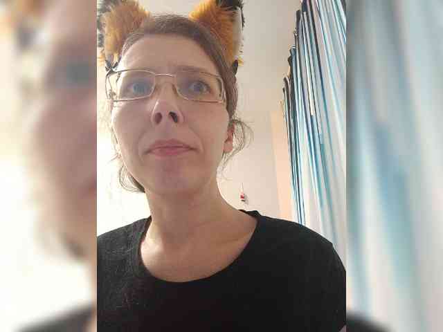 -Queen-Margo- webcam