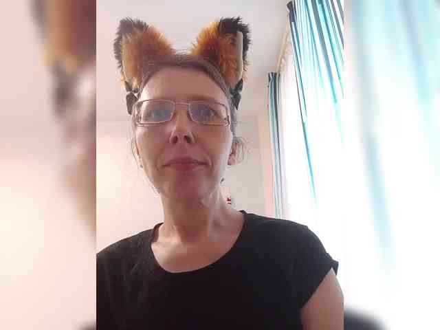 -Queen-Margo- webcam