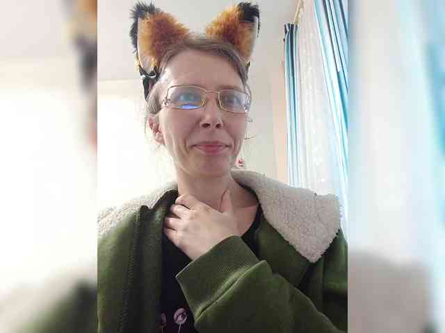 -Queen-Margo- webcam