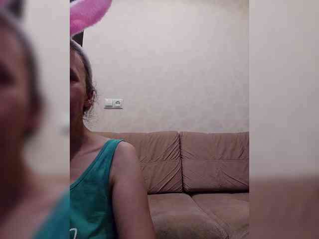 -Queen-Margo- webcam