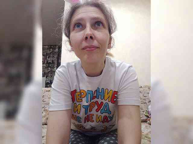 -Queen-Margo- webcam