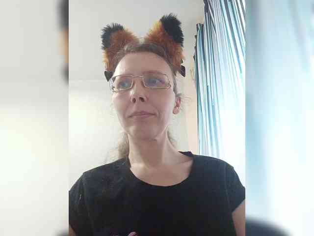 -Queen-Margo- webcam