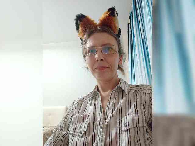 -Queen-Margo- webcam