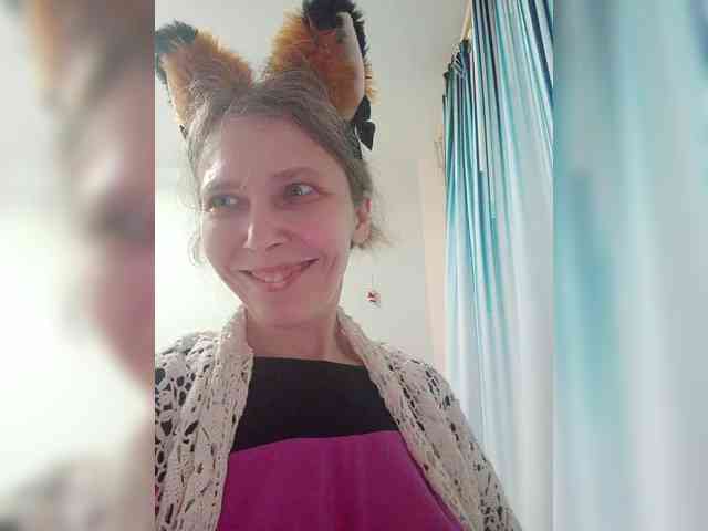 -Queen-Margo- webcam