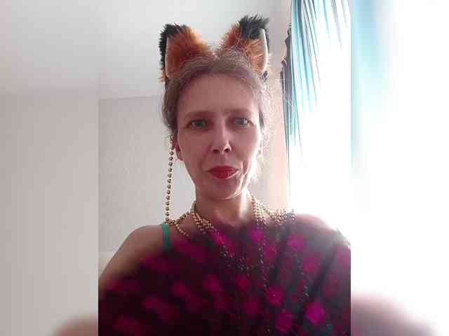 -Queen-Margo- webcam