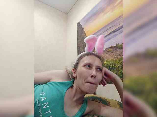 -Queen-Margo- webcam