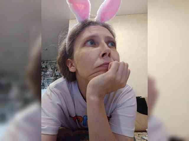 -Queen-Margo- webcam
