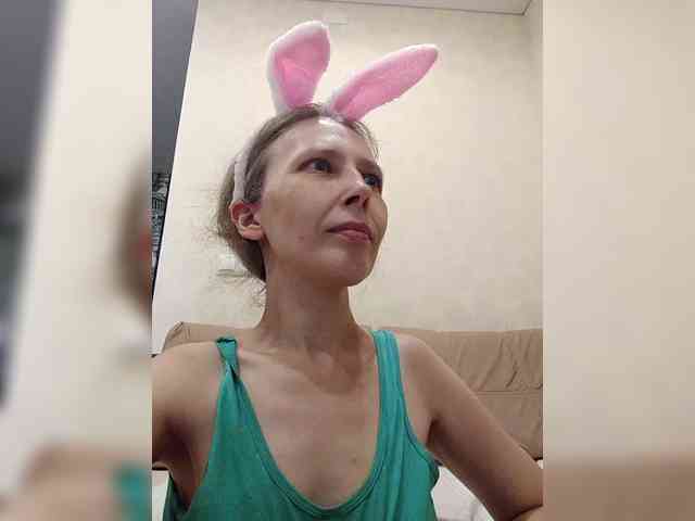 -Queen-Margo- webcam