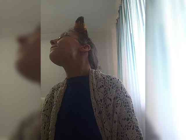 -Queen-Margo- webcam