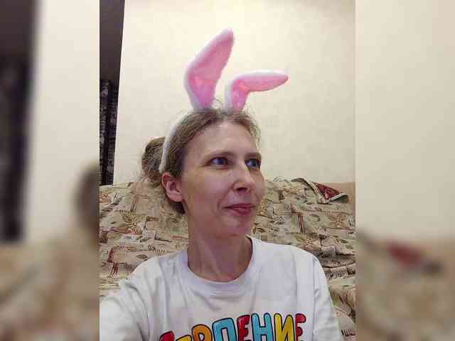 -Queen-Margo- webcam