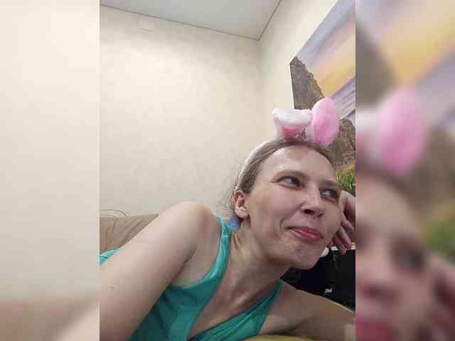 -Queen-Margo- webcam