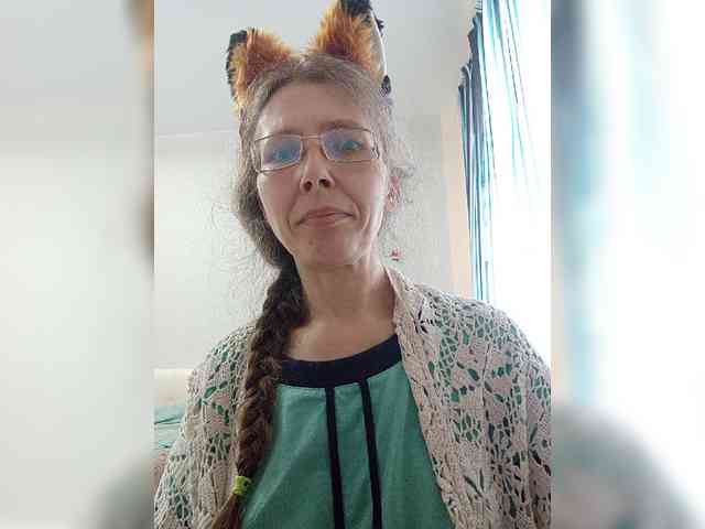 -Queen-Margo- webcam