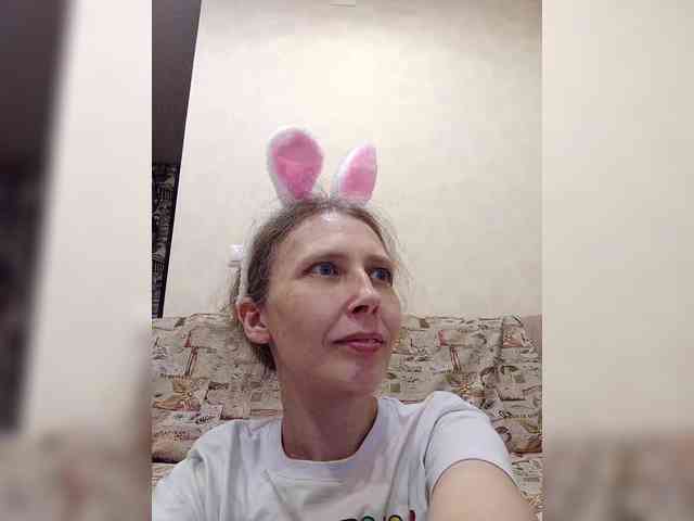 -Queen-Margo- webcam
