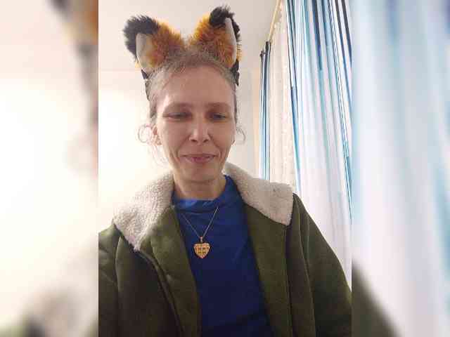 -Queen-Margo- webcam