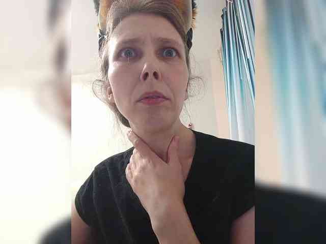 -Queen-Margo- webcam