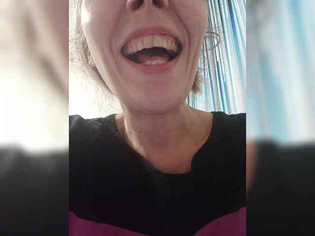 -Queen-Margo- webcam