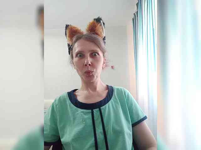 -Queen-Margo- webcam
