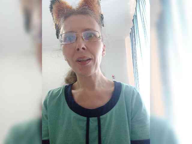 -Queen-Margo- webcam