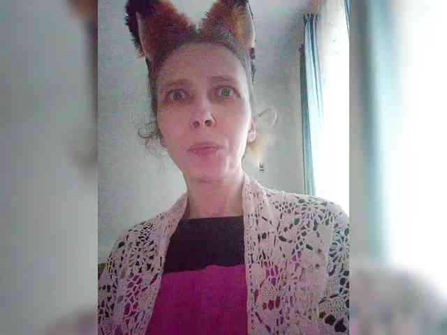 -Queen-Margo- webcam