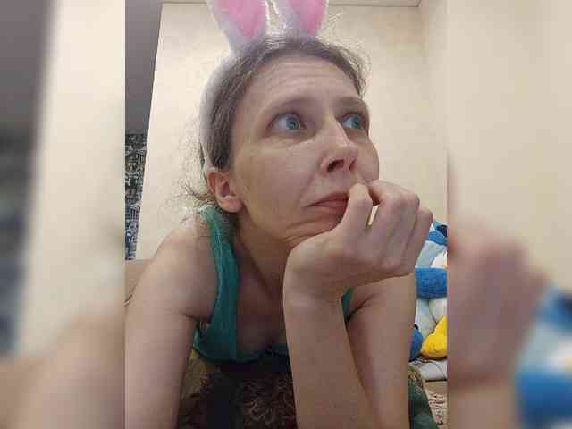-Queen-Margo- webcam