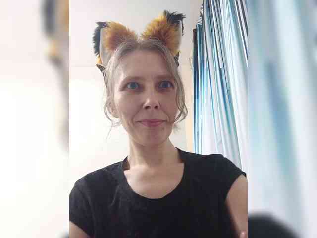 -Queen-Margo- webcam