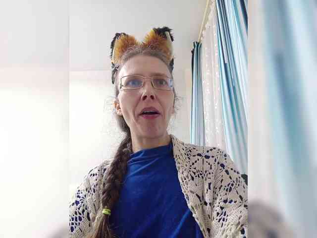 -Queen-Margo- webcam