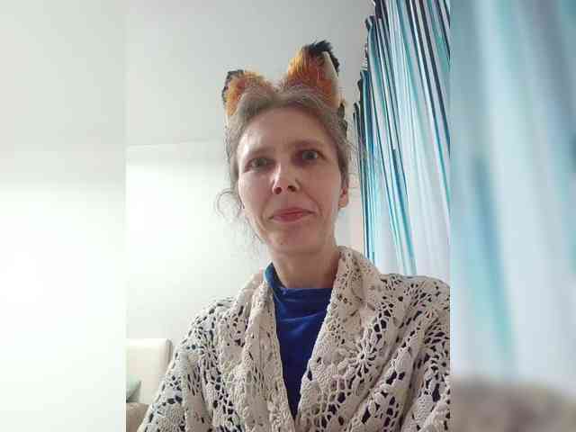 -Queen-Margo- webcam