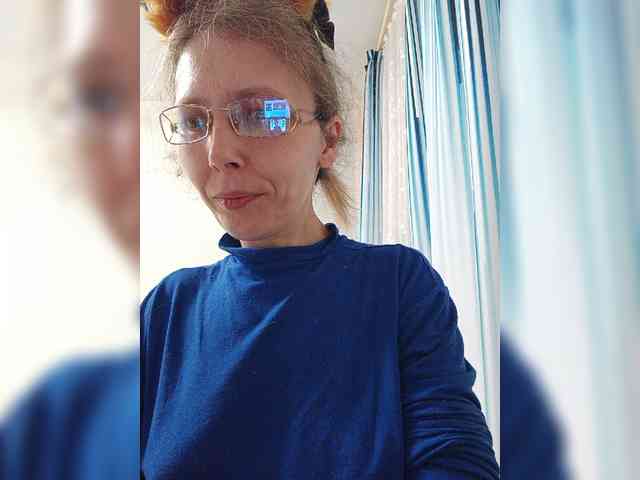 -Queen-Margo- webcam