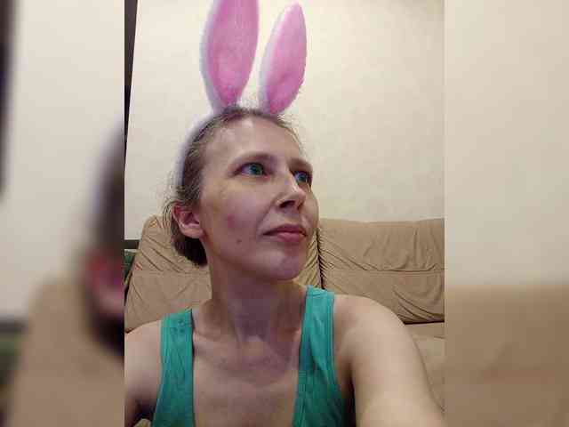 -Queen-Margo- webcam