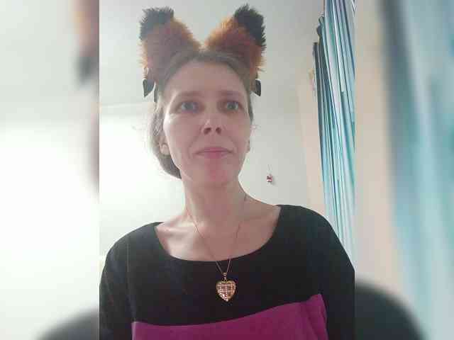 -Queen-Margo- webcam