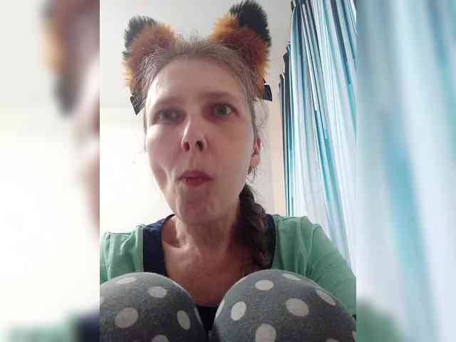 -Queen-Margo-
