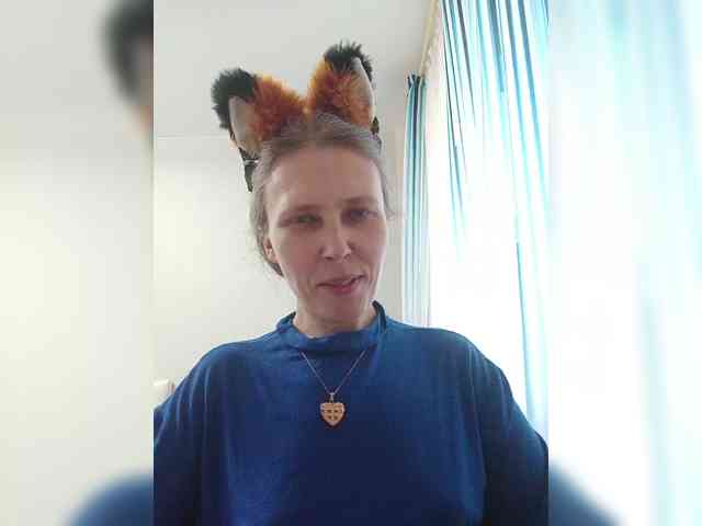 -Queen-Margo- webcam