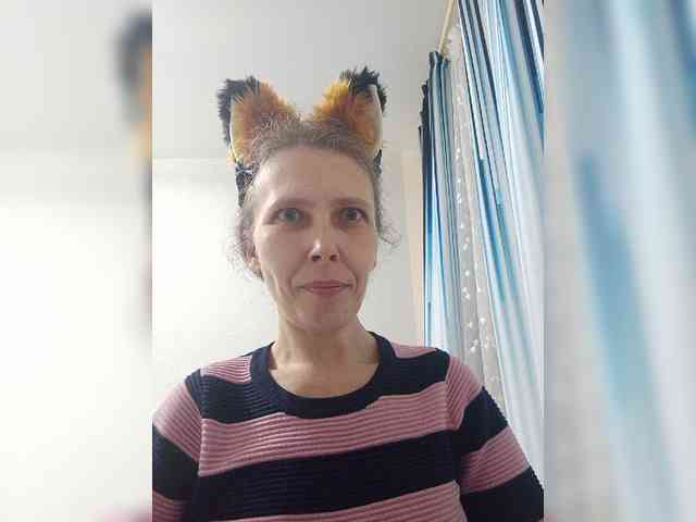 -Queen-Margo- webcam