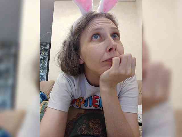 -Queen-Margo- webcam
