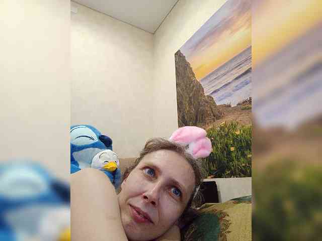 -Queen-Margo- webcam