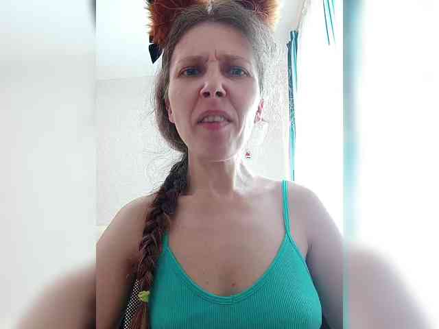 -Queen-Margo- webcam