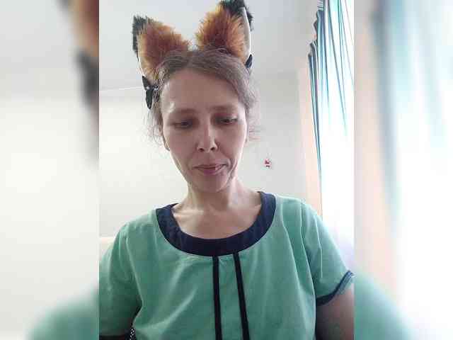 -Queen-Margo- webcam