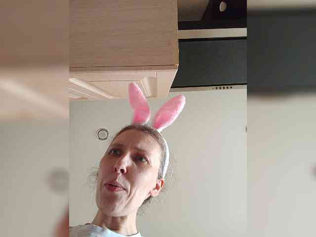 -Queen-Margo- webcam
