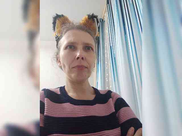 -Queen-Margo-