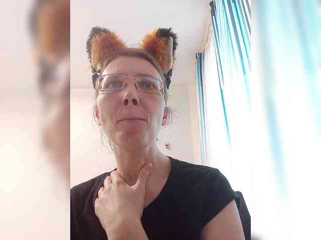 -Queen-Margo- webcam