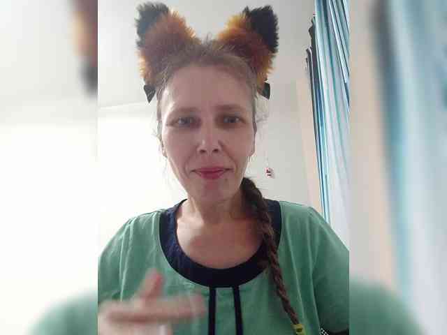 -Queen-Margo-