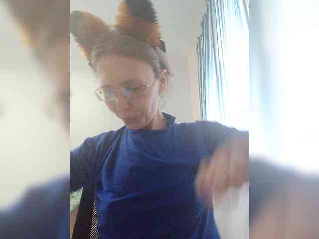 -Queen-Margo- webcam