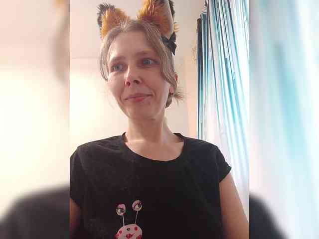 -Queen-Margo- webcam