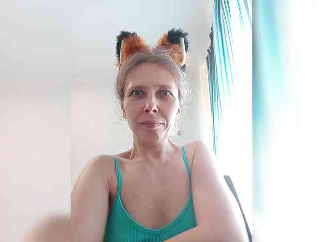 -Queen-Margo- webcam