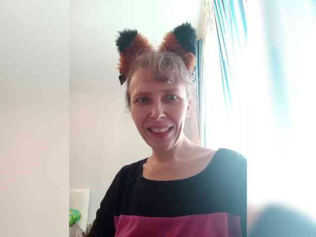 -queen-margo- - Girl 