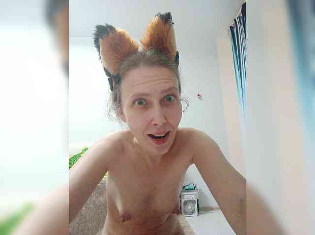 -Queen-Margo- webcam