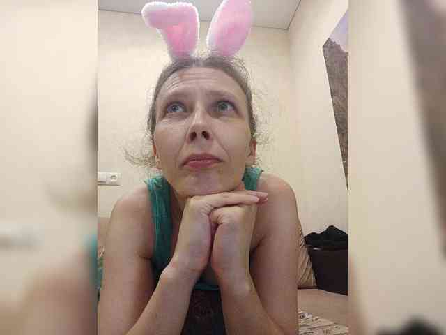 -Queen-Margo- webcam