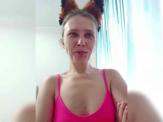 -Queen-Margo- webcam