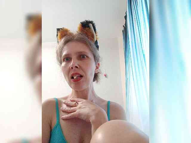 -Queen-Margo-
